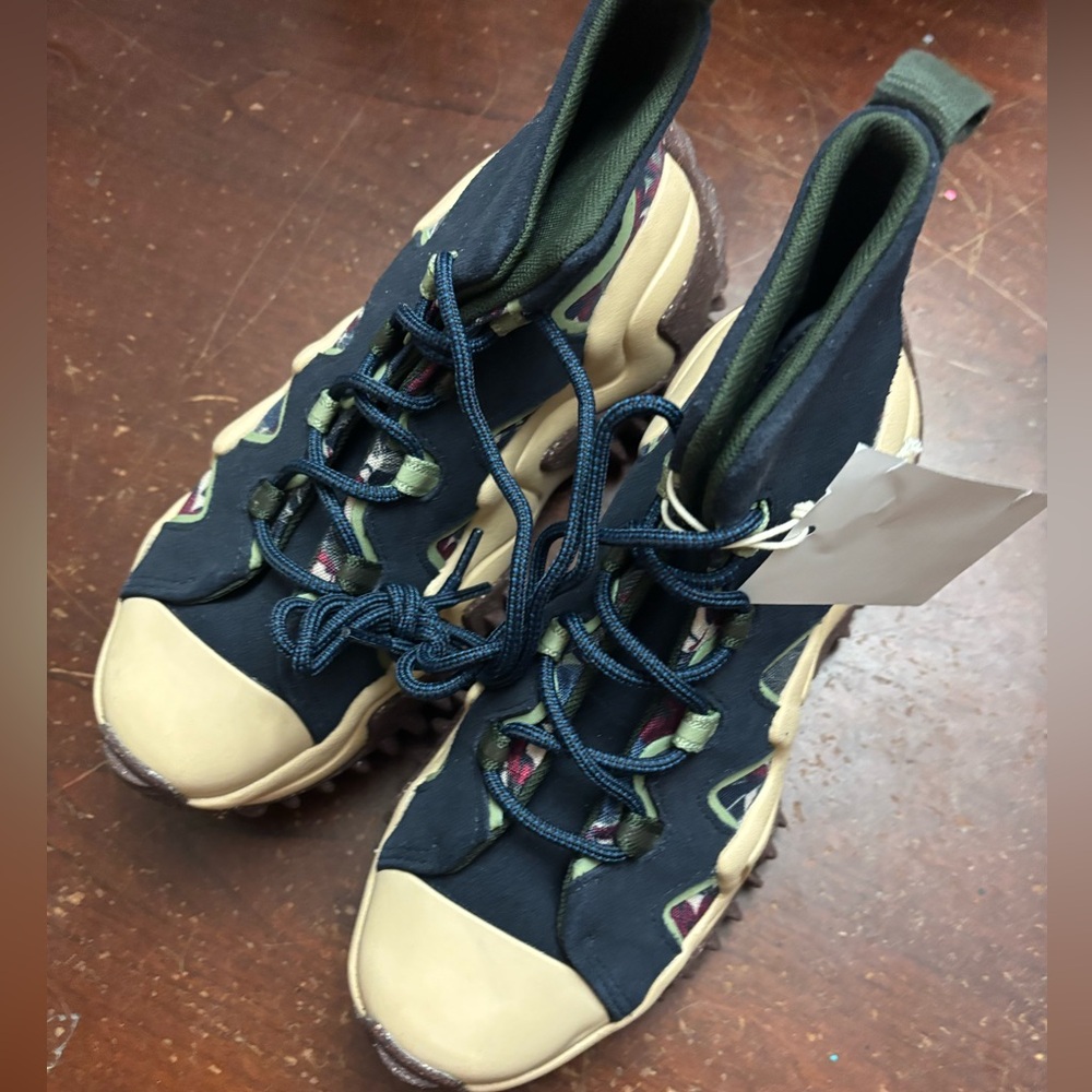 Chuck Taylor woman 6 sneaker ankle high top converse black navy joy motion BNWT - Picture 2 of 11